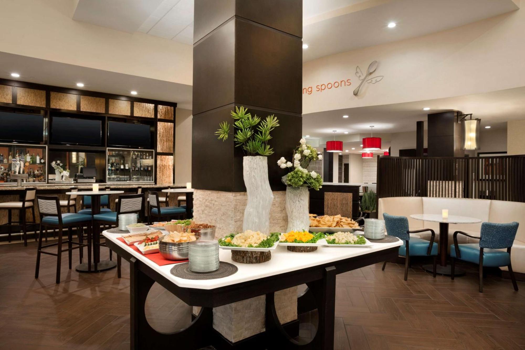 Embassy Suites By Hilton Jackson North רידג'לנד מראה חיצוני תמונה