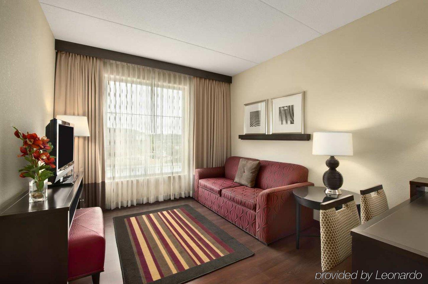 Embassy Suites By Hilton Jackson North רידג'לנד חדר תמונה