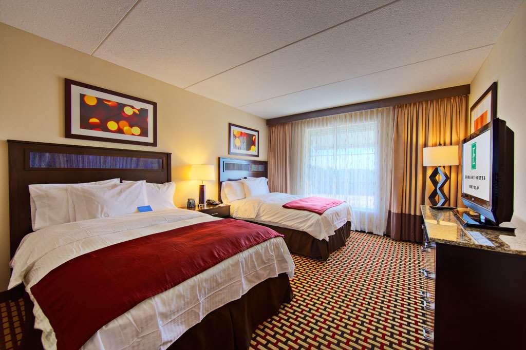 Embassy Suites By Hilton Jackson North רידג'לנד חדר תמונה